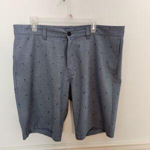 Travis Matthews Shorts Size 38 Mens Blue Palm Trees Performance Chino 10.5"